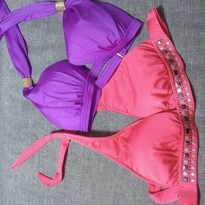 2 Venus bikini tops